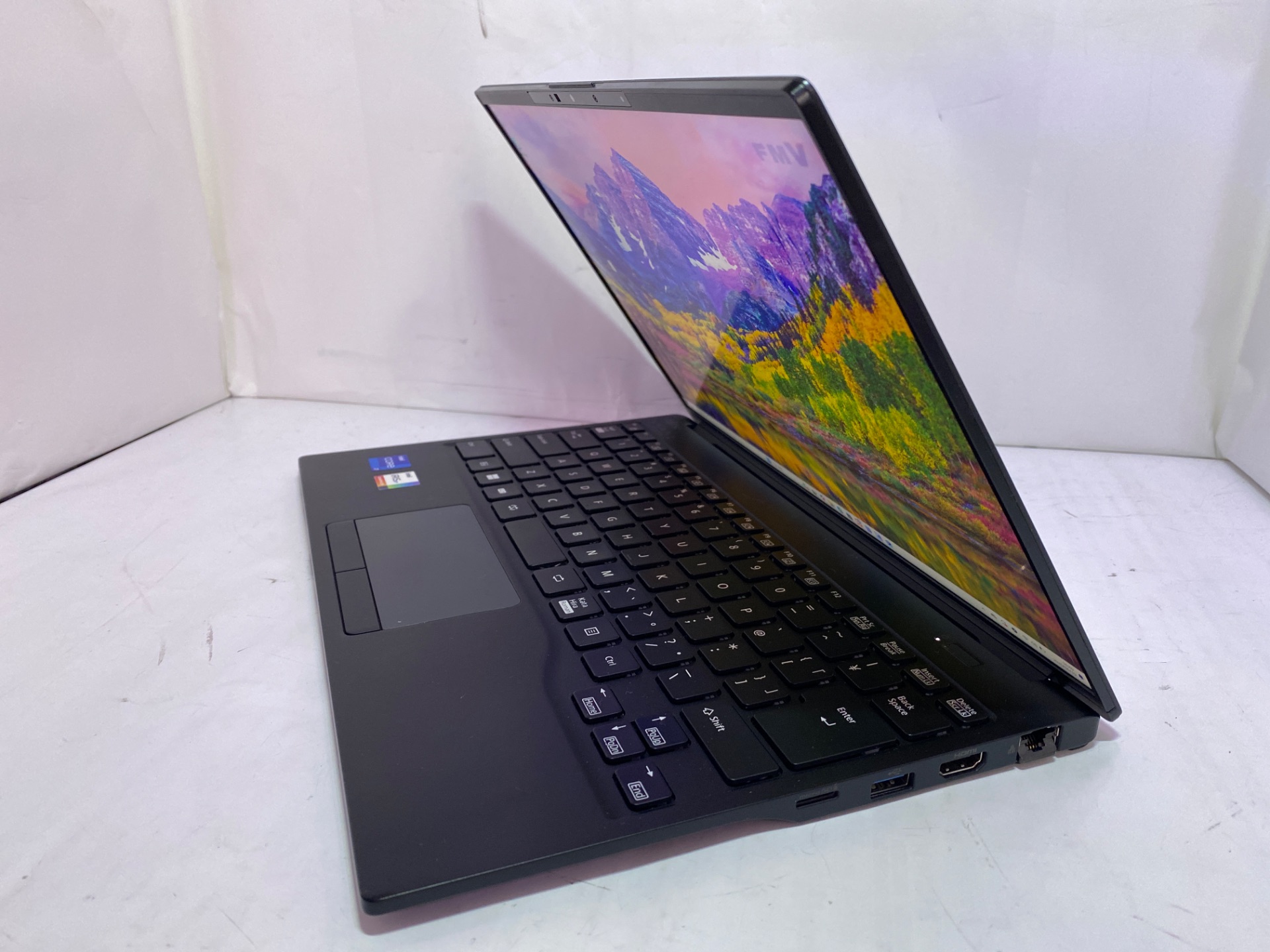 FUJITSU(富士通) 【現状品】LIFEBOOK U9313/N FMVU66088の激安通販