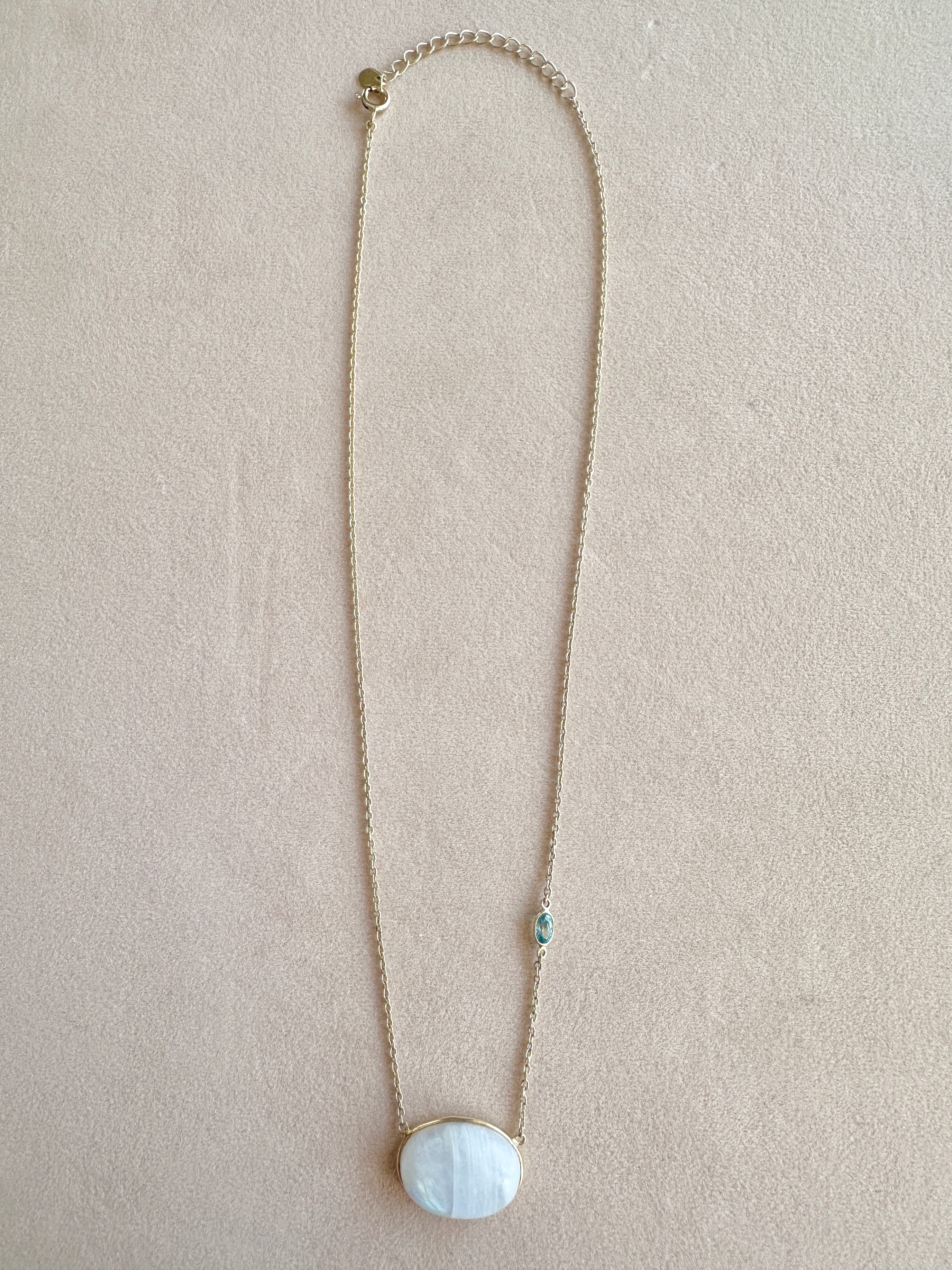 VM】L.E.O. NECKLACE Rainbow moonstone ,Blue zilcon#25 – Pahi AMULET