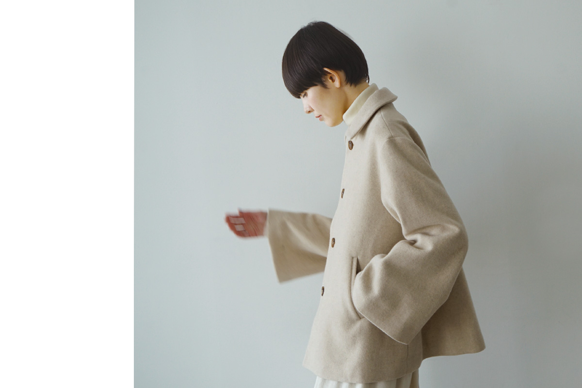 Mochi モチ a-line short coat エーラインショートコート