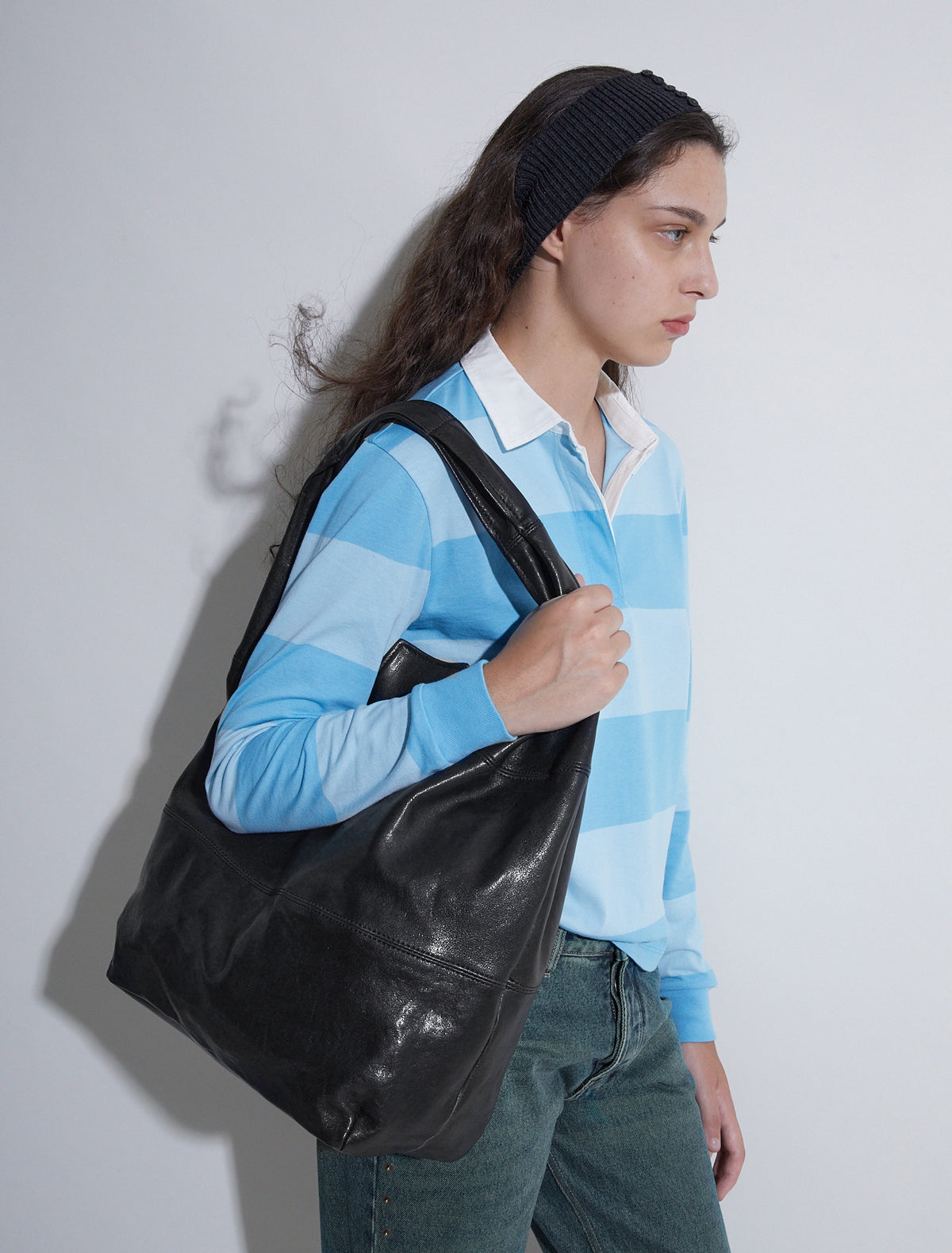 RIBA-Black large leather shoulder bag – paloma wool