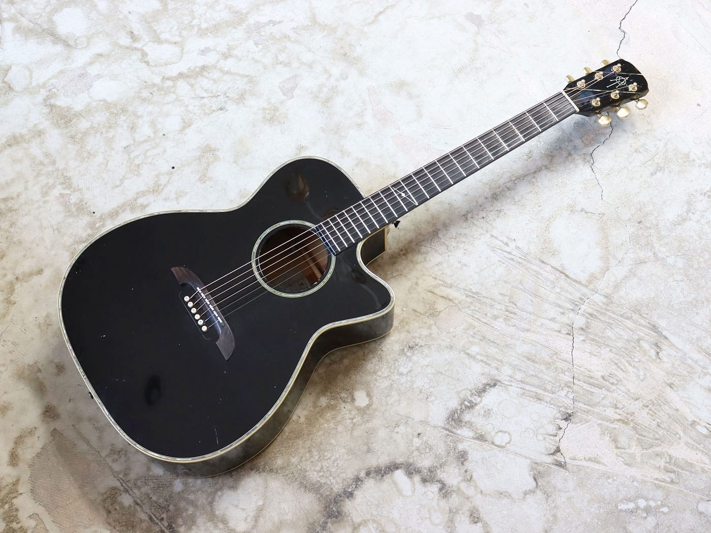 中古】K.Yairi WY-1BK エレアコ 1995年製 Alvarezロゴ - 神奈川県の