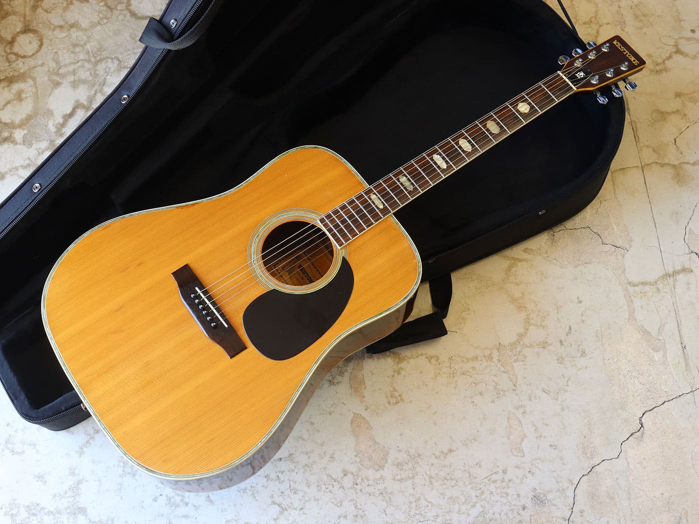 d*3様 WESTONE W40 アコースティックギター ハードケース付き Westone