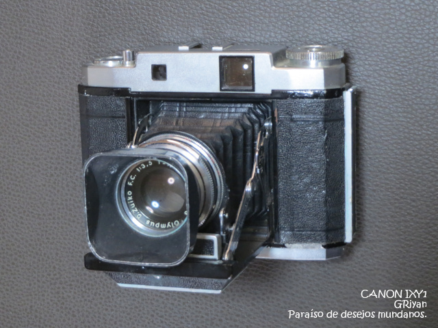 中判スプリングカメラの名機 MAMIYA-6 AUTOMATのジャンクを分解修理