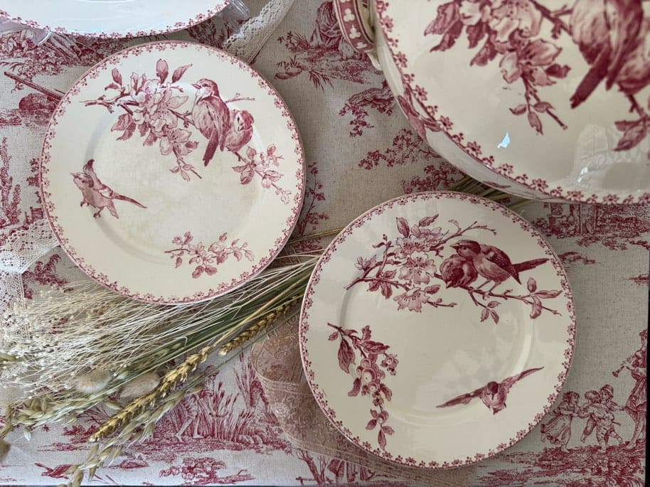 フランス陶磁器の歴史と装飾の変遷｜ファイアンスからリモージュ