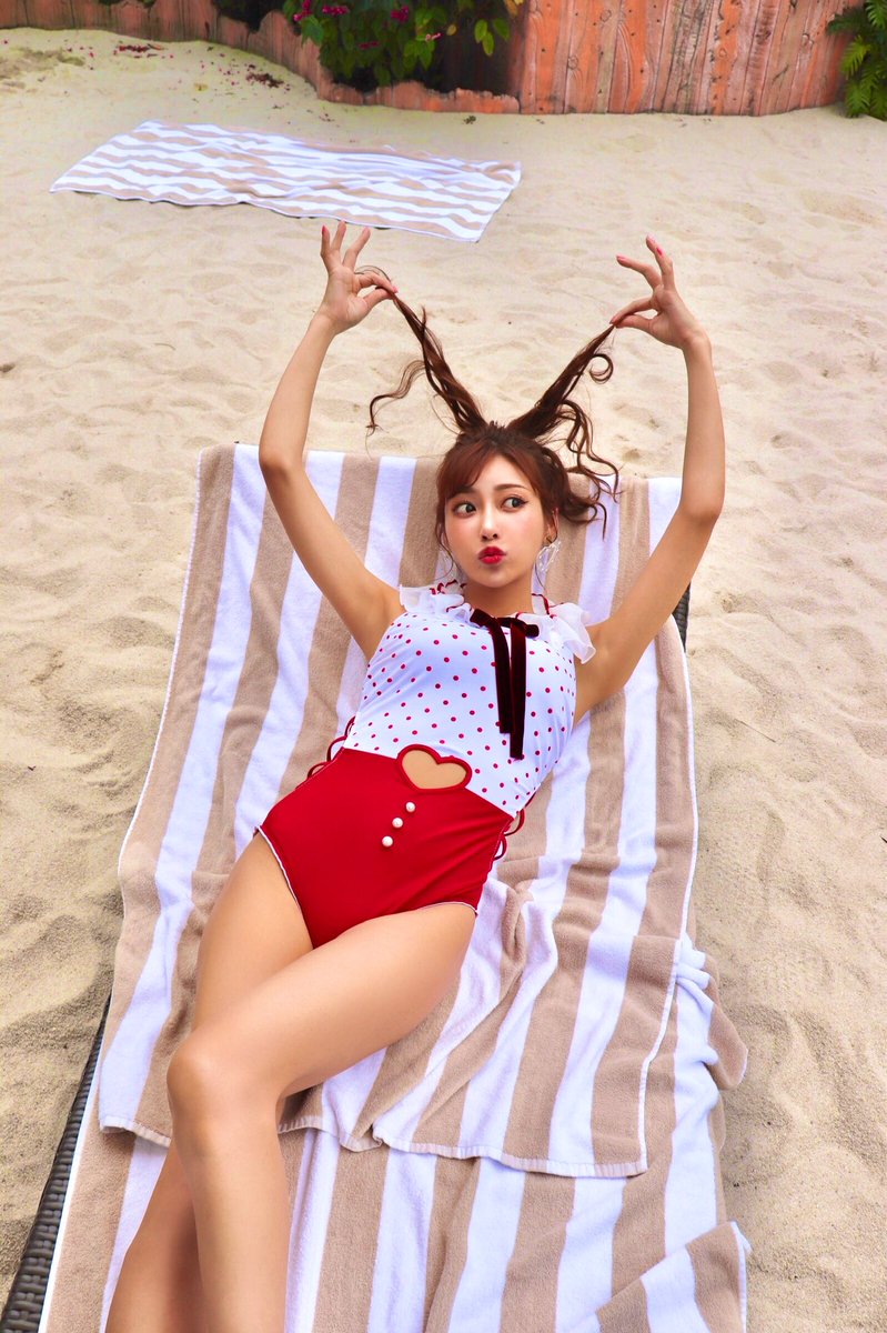 お知らせ📣】 明日7月5日(金)18時から 水着全12種類を再販します