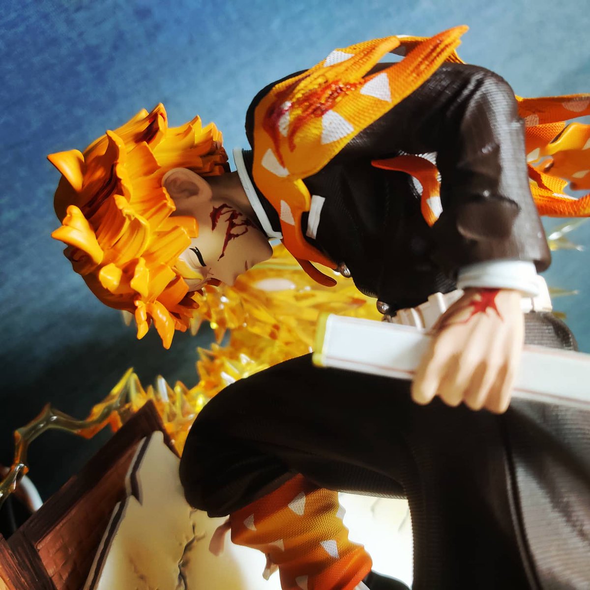 我妻善逸のガレージキットです!火雷神 めちゃくちゃカッコいい! #鬼滅