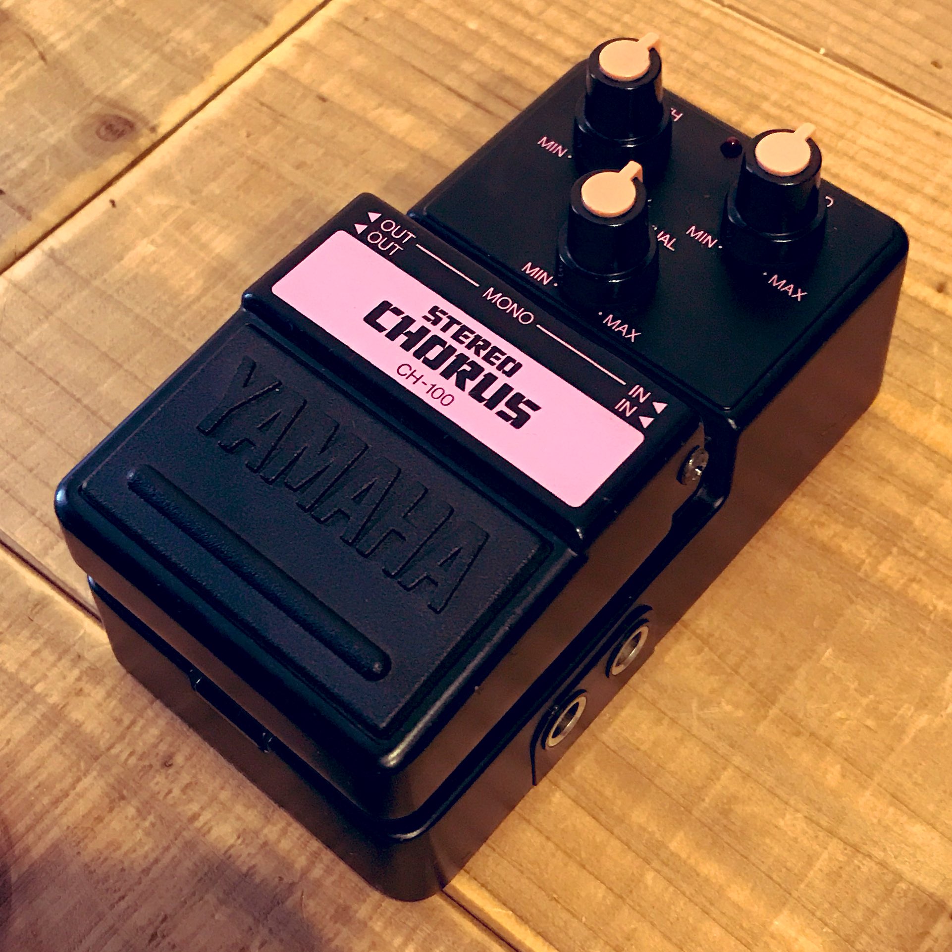 Yamaha CH-100 stereo chorus 修理 - TOKYO EFFECTOR