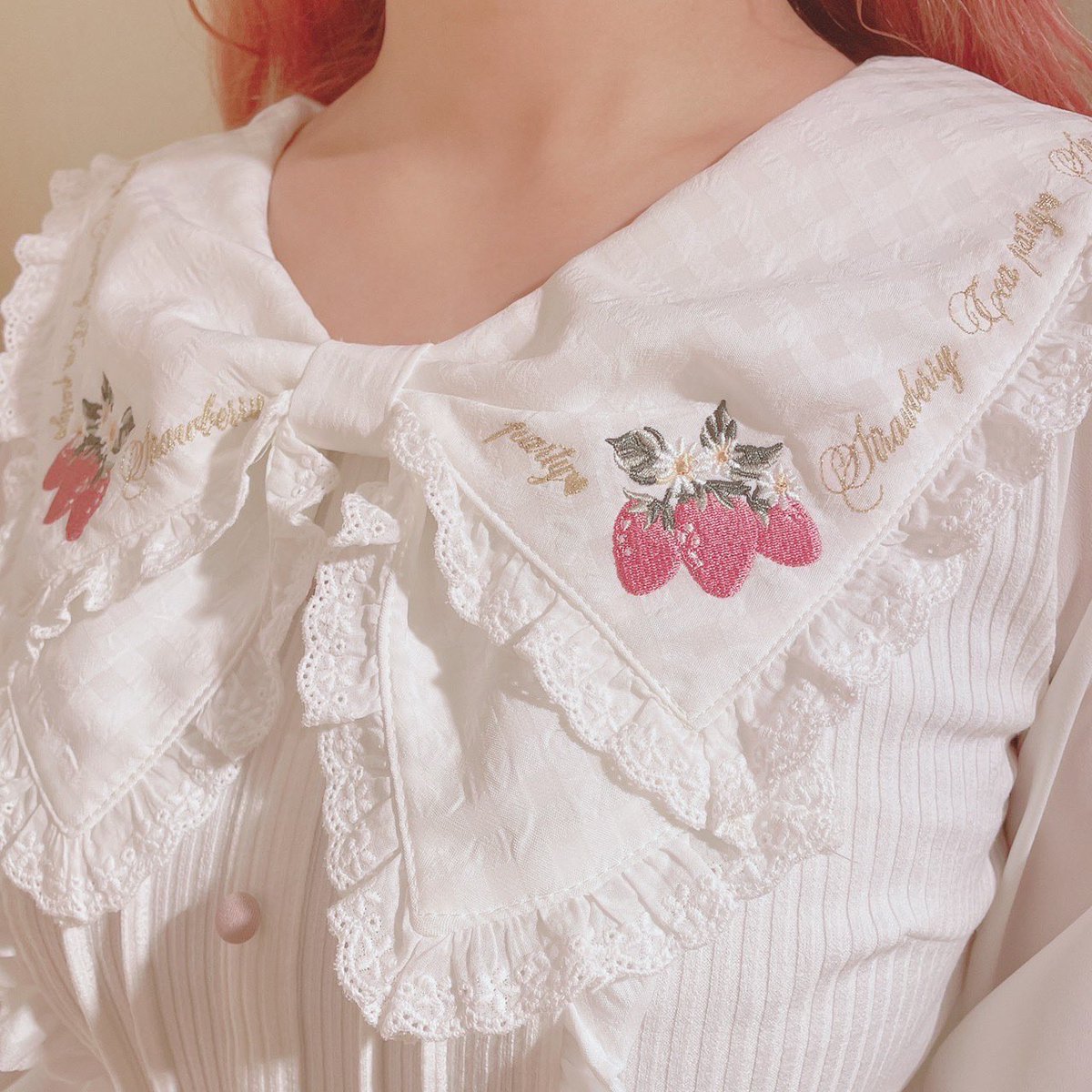 近鉄パッセ店🎀 #Strawberryセーラートップス イチゴの刺繍が 可愛い