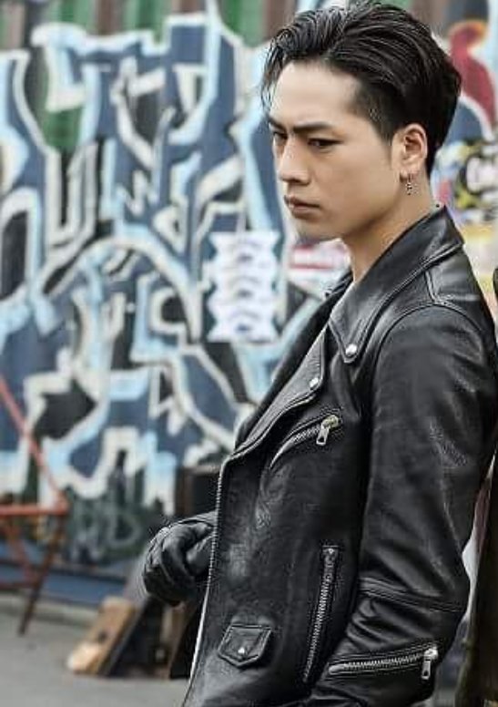 登坂広臣 クリーナー、パッチン等