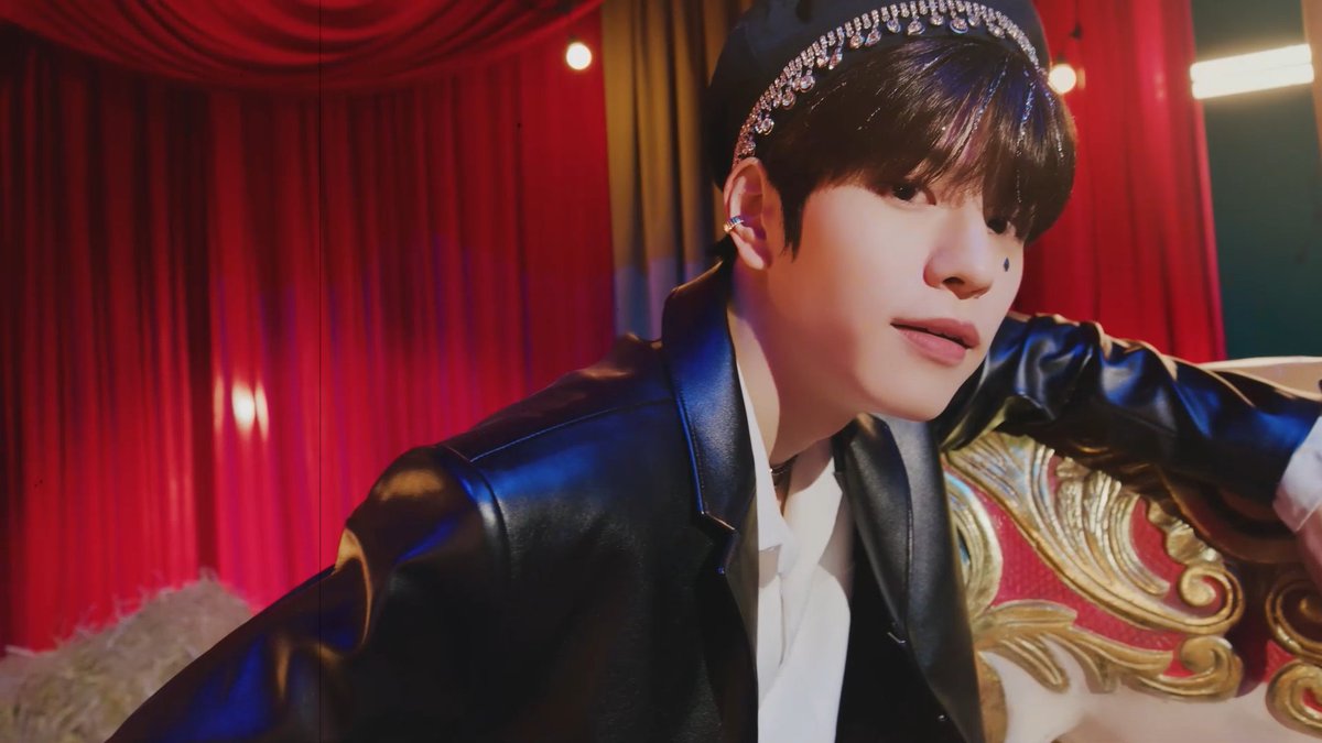 Stray Kids 2nd World Tour 