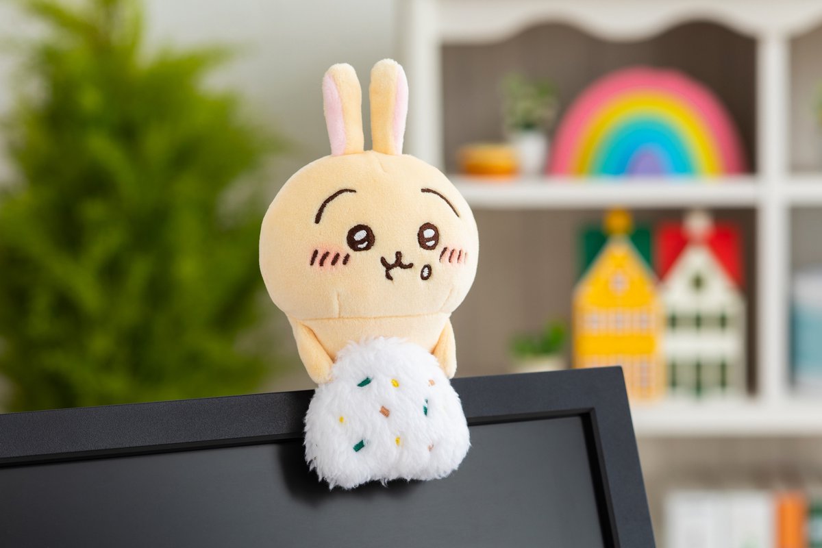 10月6日 新発売／ 『デスクトップから見守る ひっかけぬいぐるみ