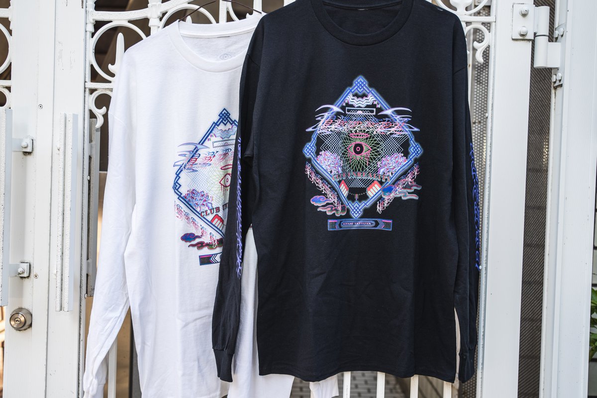 👁️NEW GOODS👁️ 👕倶楽部非現実 ロンT(クロ/シロ)
