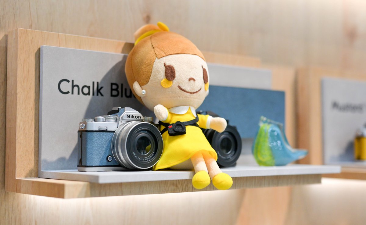 Zfc 全色展示中！！ ＼ CP＋2023ニコンブース NリビングではZ fcを展示