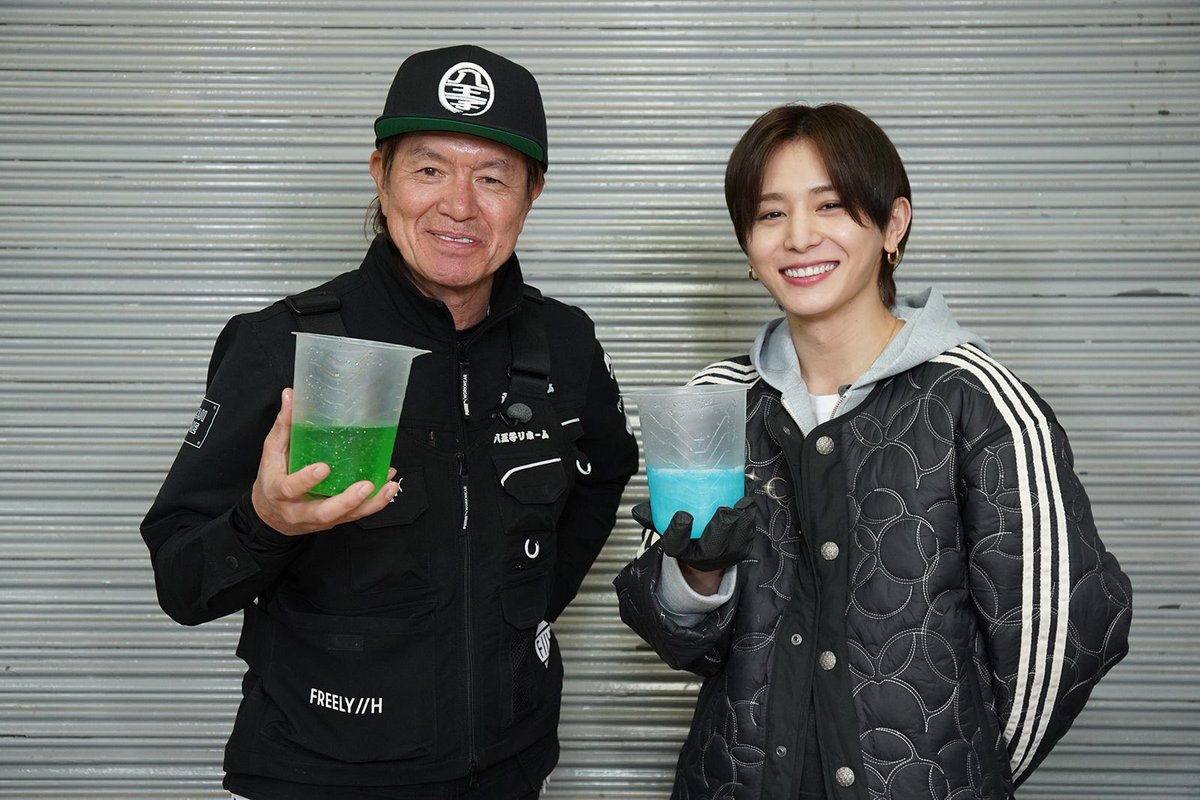 山田涼介 衣装 山田さんが着るとすごくかわいいのに服だけ見るとそう