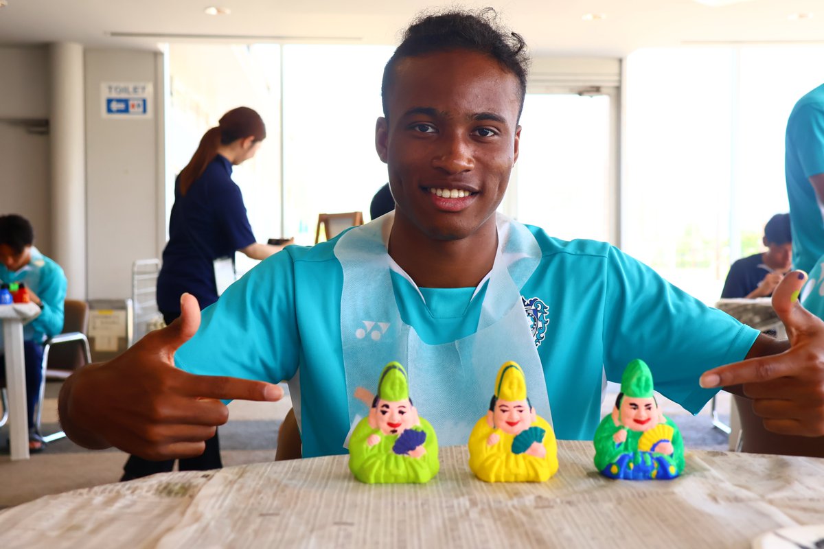 アビスパ福岡 選手会🐝チャリティーオークション 本日22:00まで開催