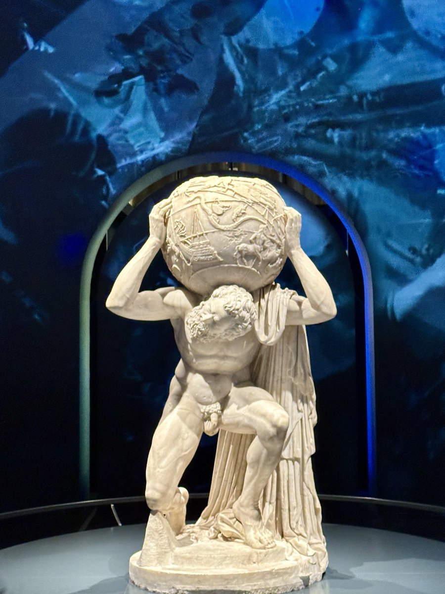 大阪　関西　万博　ファルネーゼのアトラス　カメオ　イタリア館