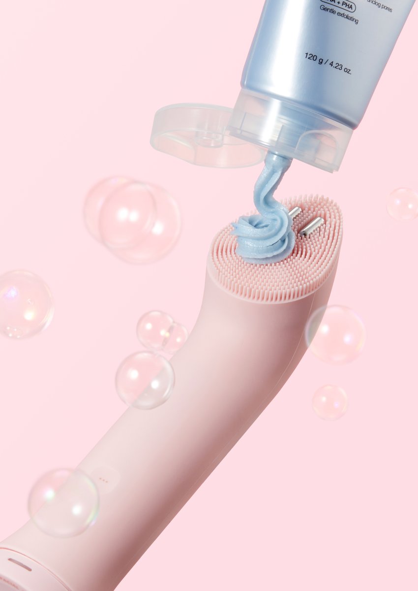 毎日がエステ帰りの肌”へ導く最新美顔器登場🌟 ＼🎀AGE-R ブースター