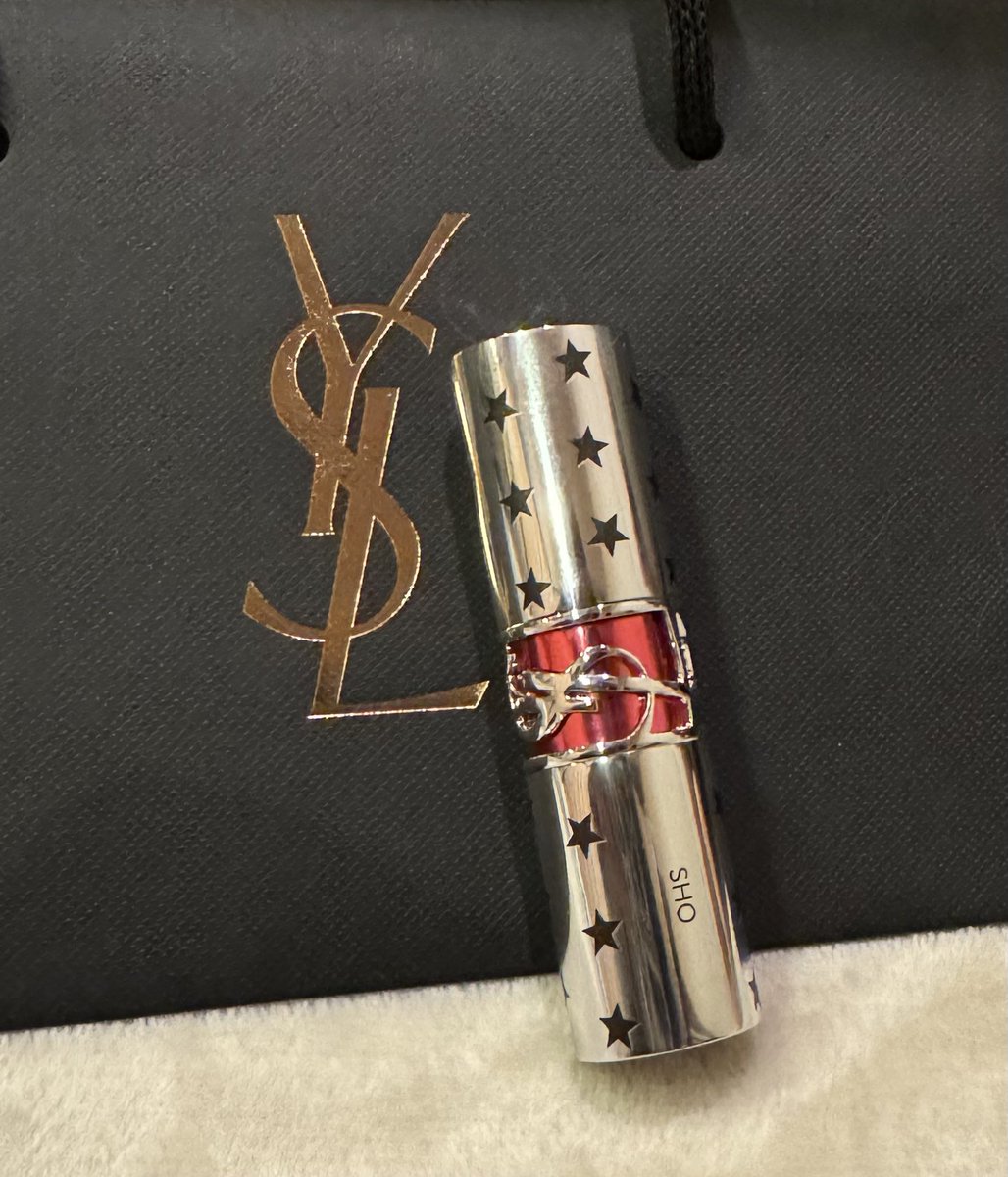 リップ💄に刻印してもらいたくて表参道行ってきました✨ 紫耀くんがCM