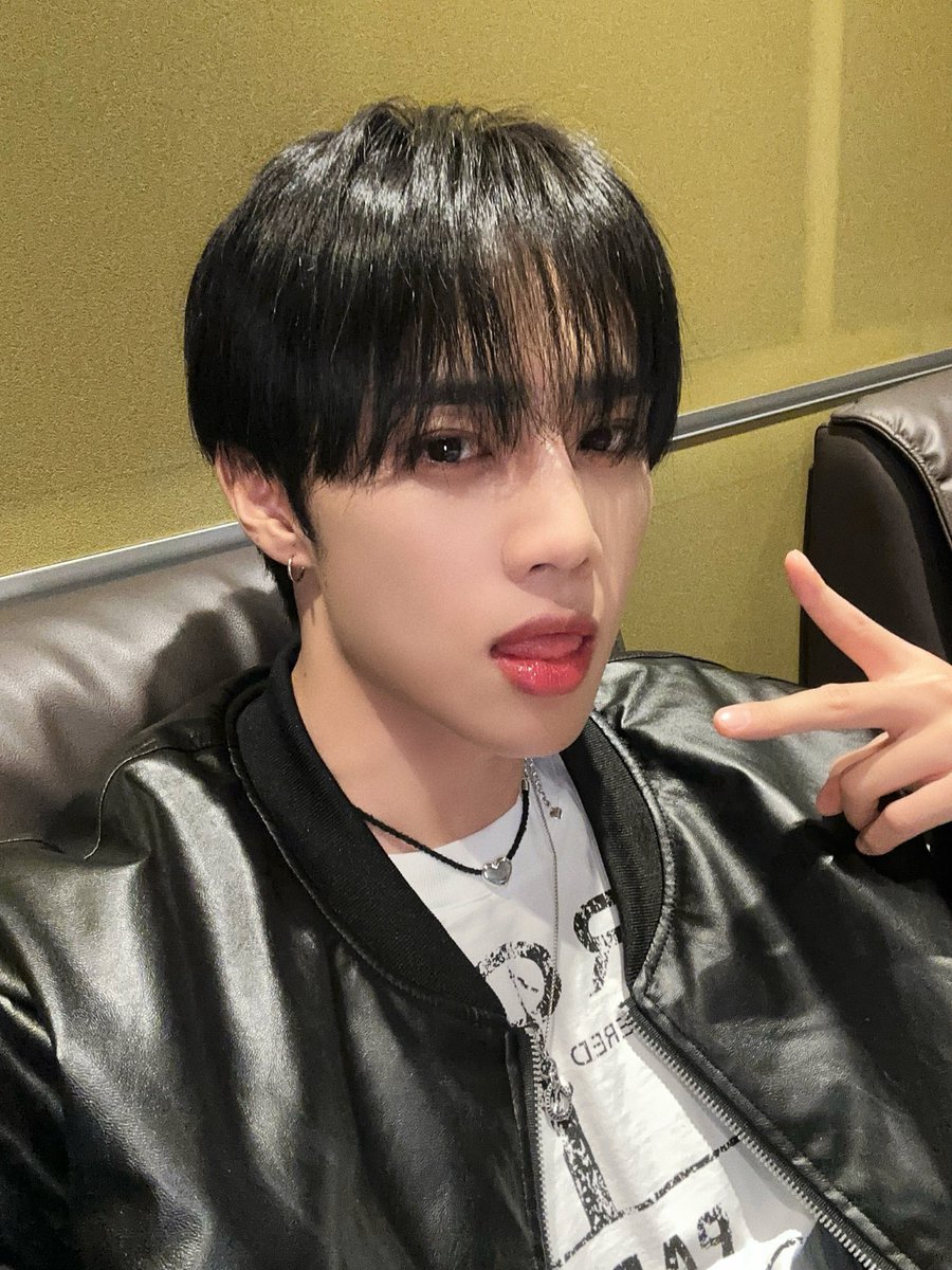 📸] THE BOYZソヌアイドルラジオDJ完了🦝 今日も明るく輝いたTHE Bたち