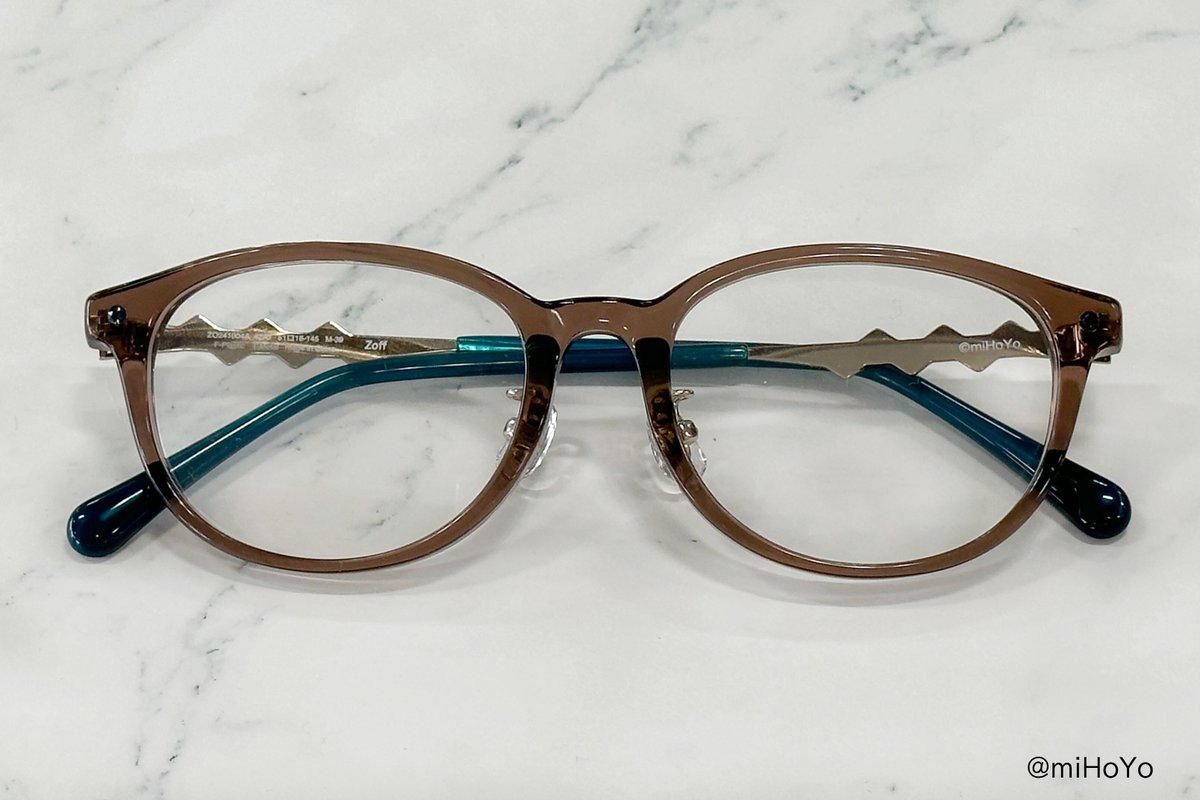 アベンチュリン モデル 作中でかけているフレームにあわせているなんて