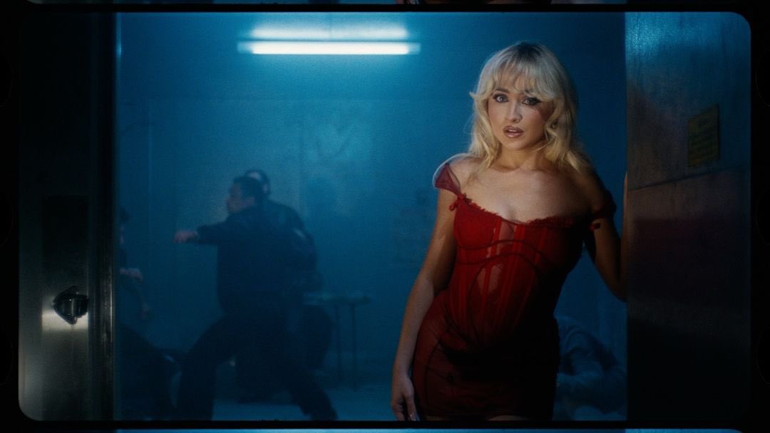 サブリナ・カーペンター が本日（6月7日）、新曲「Please Please