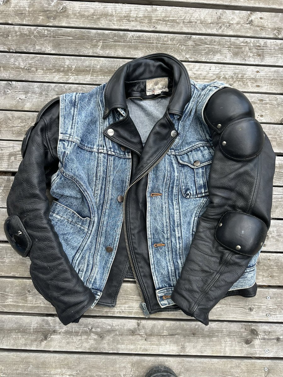 30年以上、夜走り、ツーリング、林道、ラリーで愛用しているKADOYA