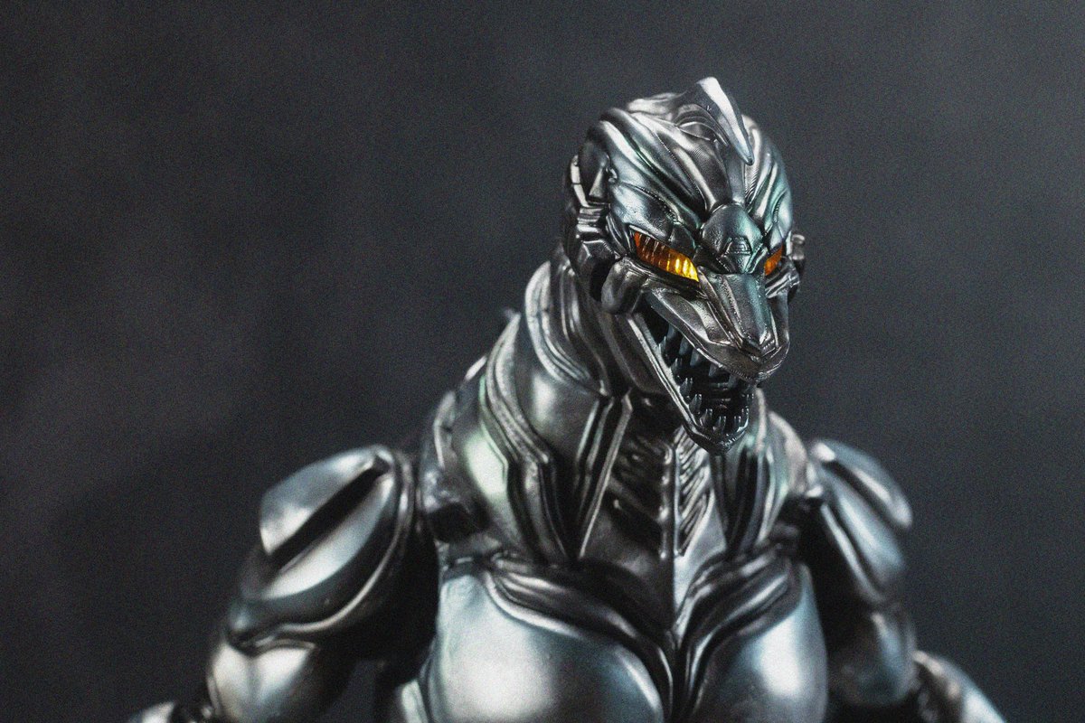 ワンフェス新作3 メカゴジラのレジンキットを販売します。 全長30