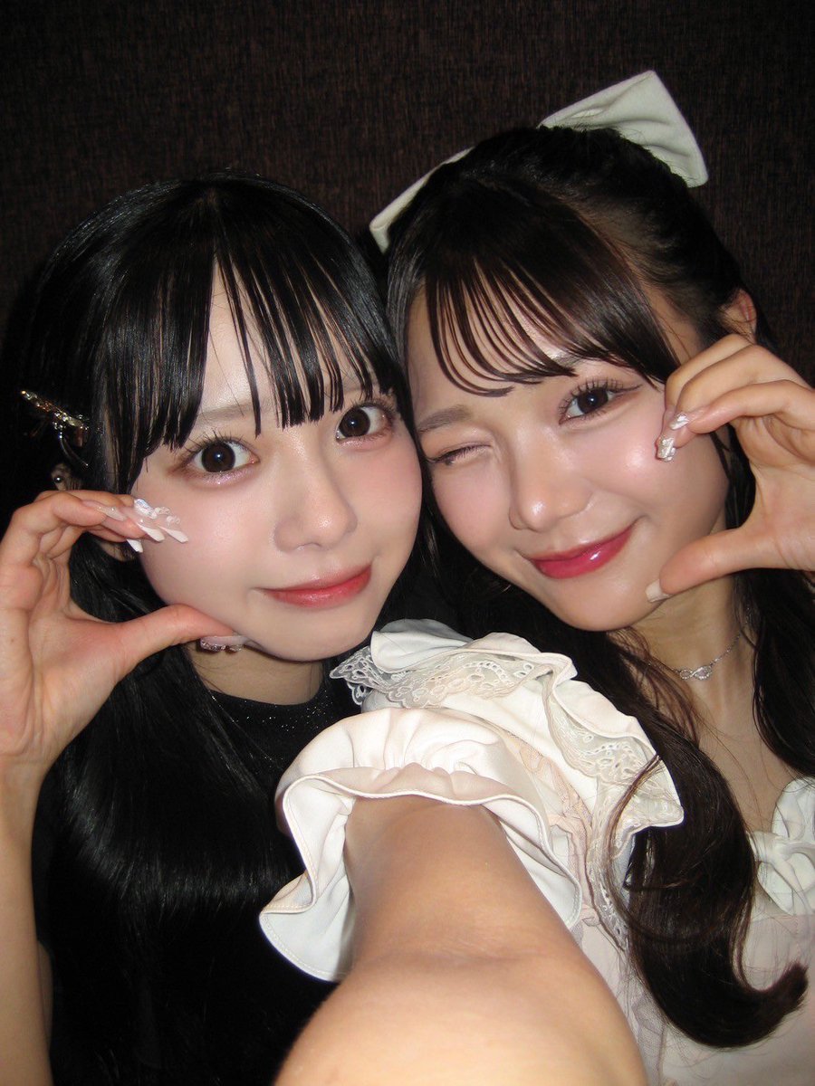 子供の手が届くところにデジカメを置いておいたらこんな写真が