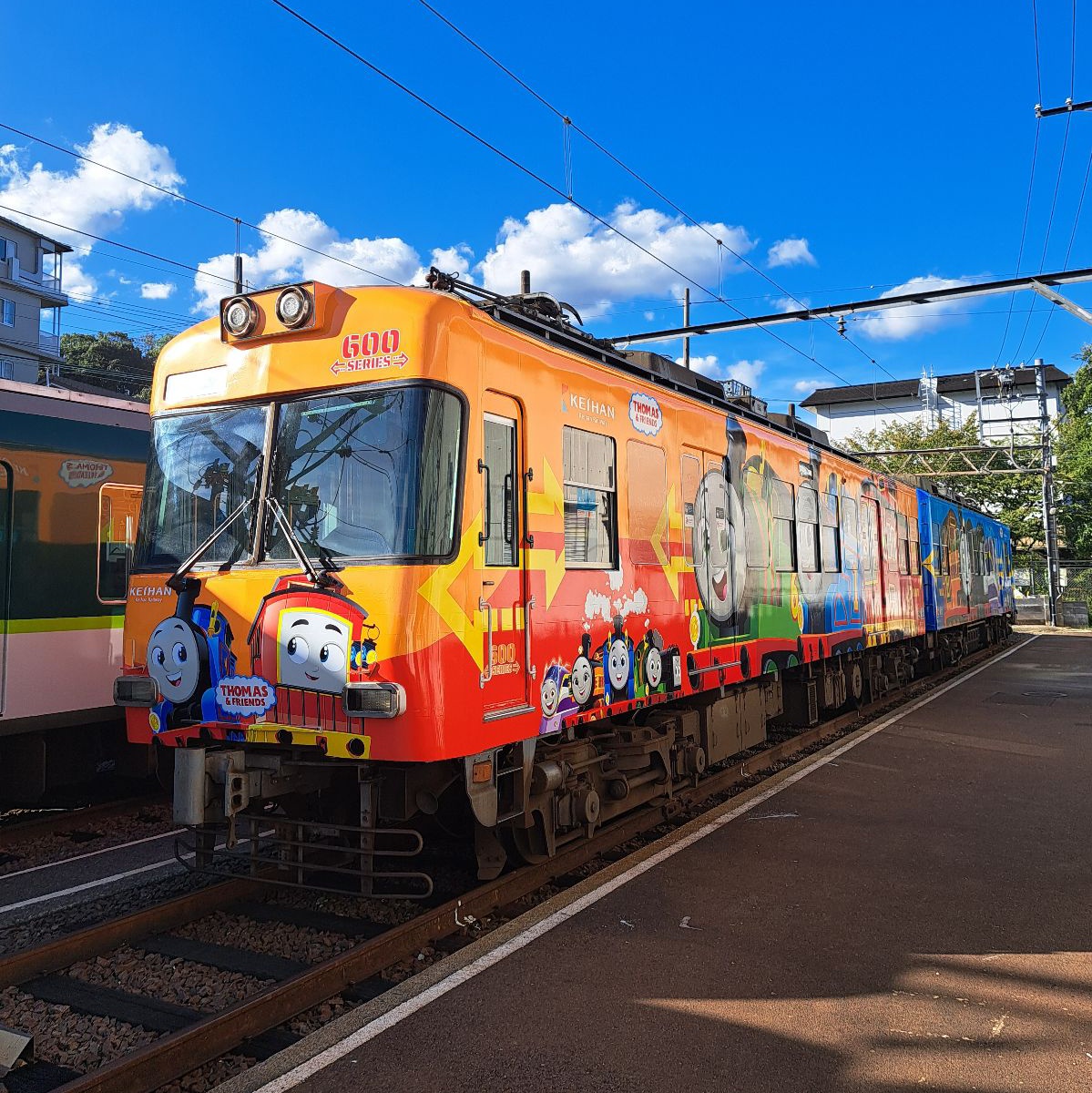 明日より運行／600形きかんしゃトーマス号🚃 みなさまからの投票で決定