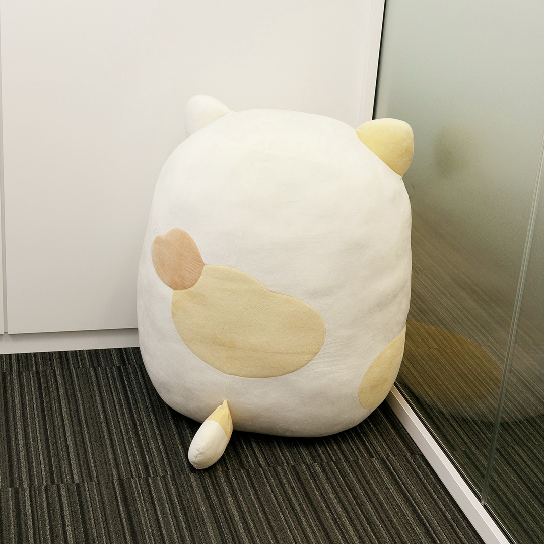 サンエックスネットショップ限定✨ BIGサイズ！ねこの特大ぬいぐるみ