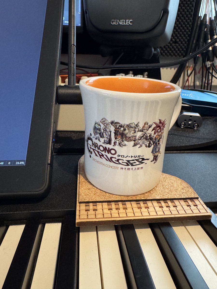 スクエニさんからクロノ・トリガーのコンサートグッズ一式が届きました