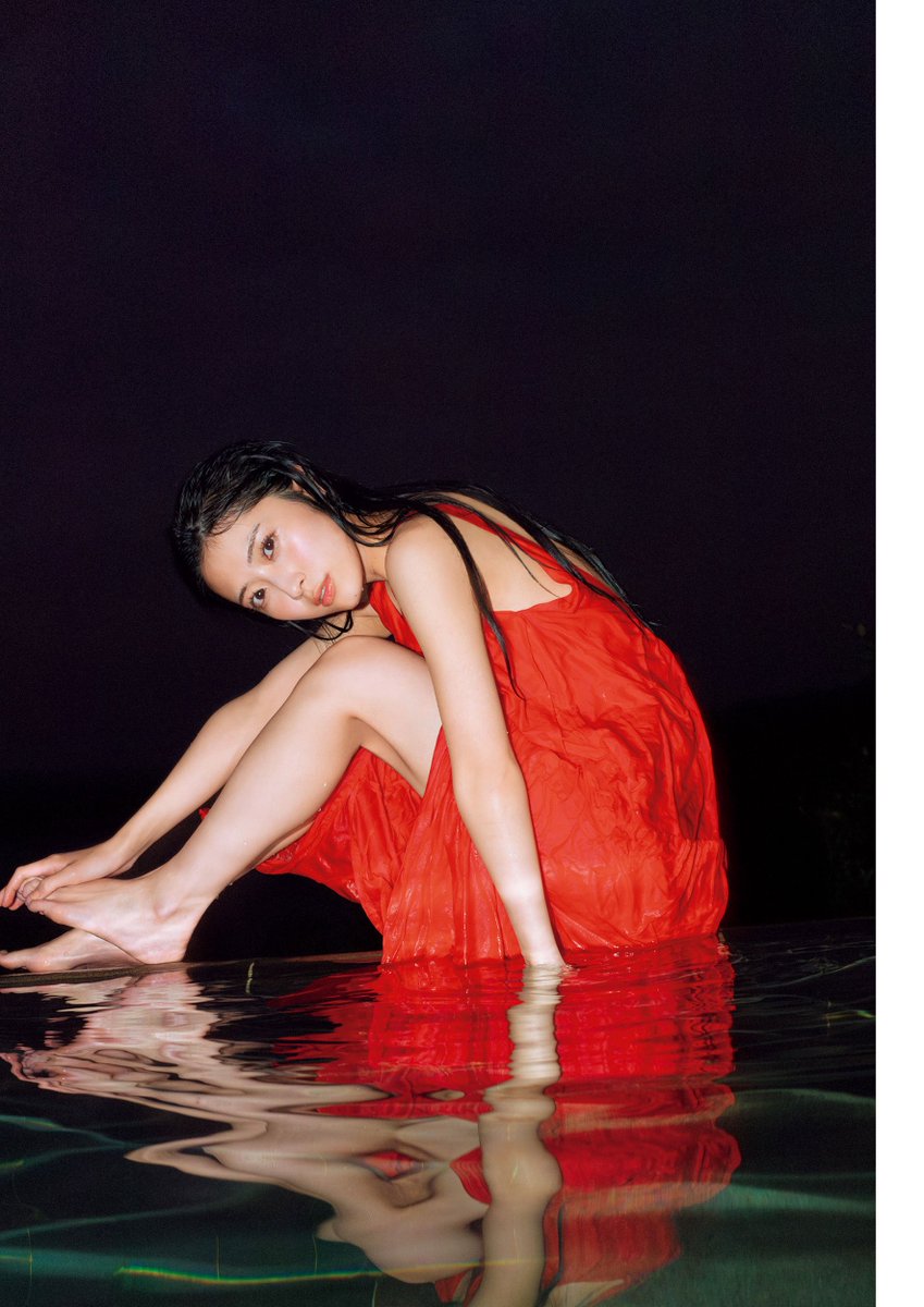 ㅤ AKB48の次世代エース 佐藤綺星@airi_sato0624 1st写真集『#天使の