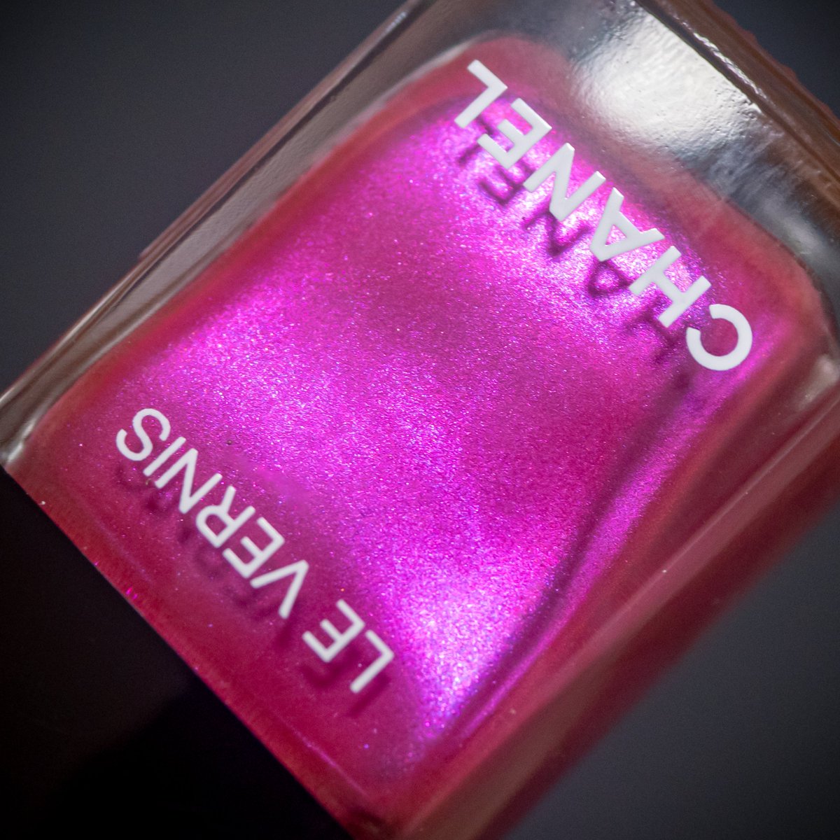 CHANEL ヴェルニ 191 CHARMER 一目見た瞬間から買うと決めていた