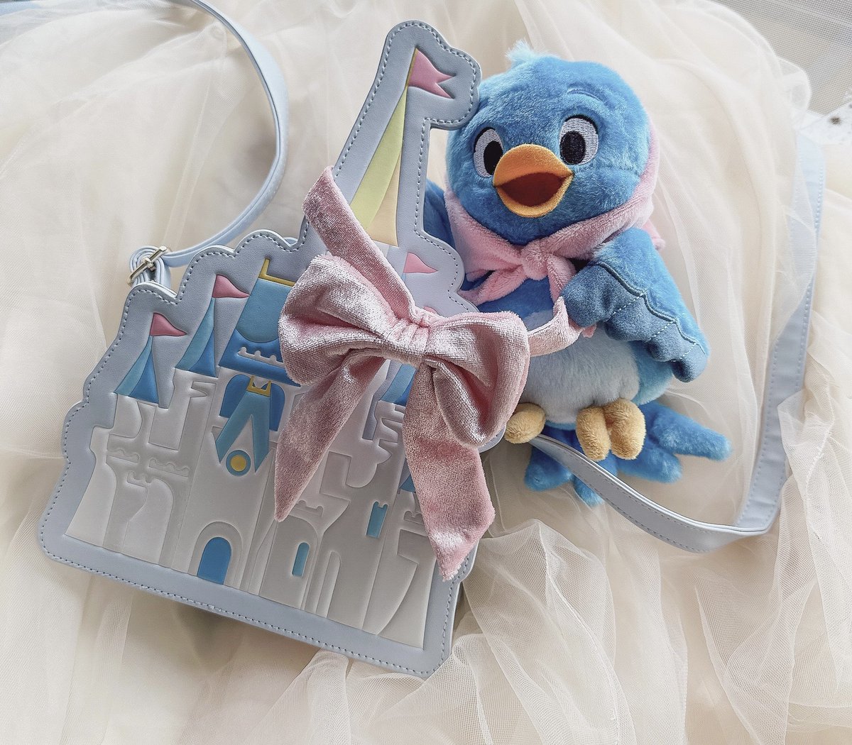 とつぜんディズニーストアから新発売されたシンデレラの青い鳥さん