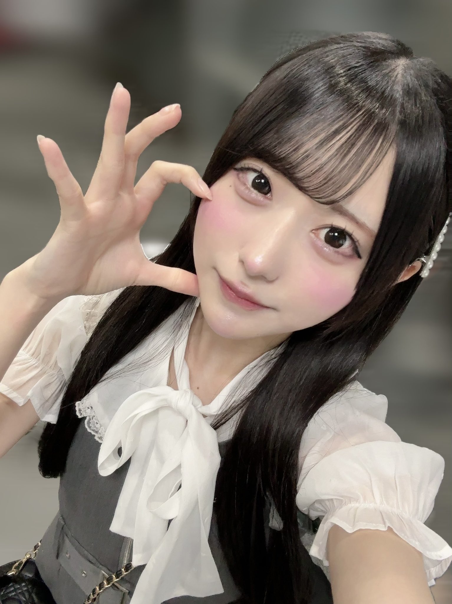 Rain Tree 綾瀬ことり 直筆サイン入り生写真 ハロウィンダイナー ヨリ