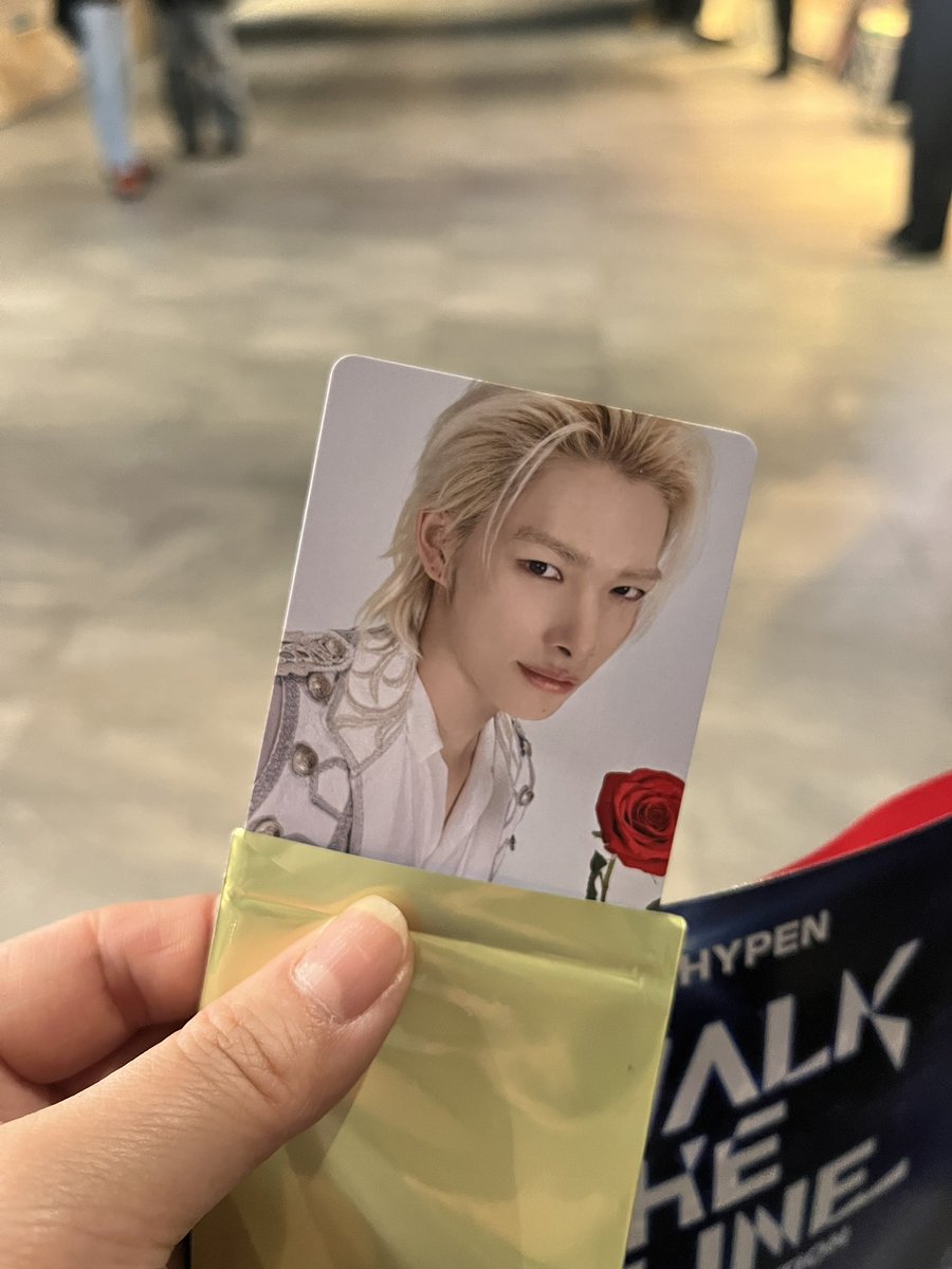 ENHYPEN House of Vampire ミュージアム トレカ交換 バラのトレカ 【譲