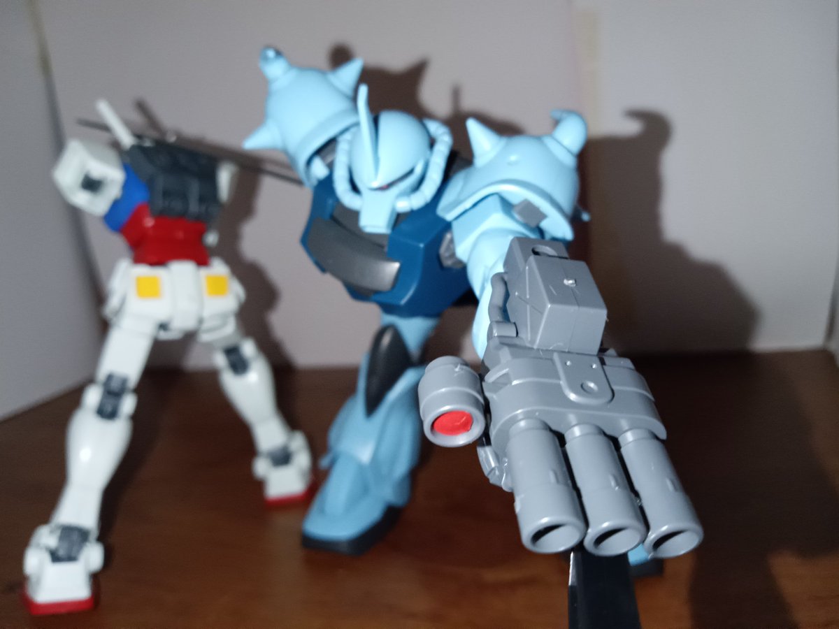 勝ったぞぉ！！」(ガンダムEz8はRX-78 2ガンダムで代用)