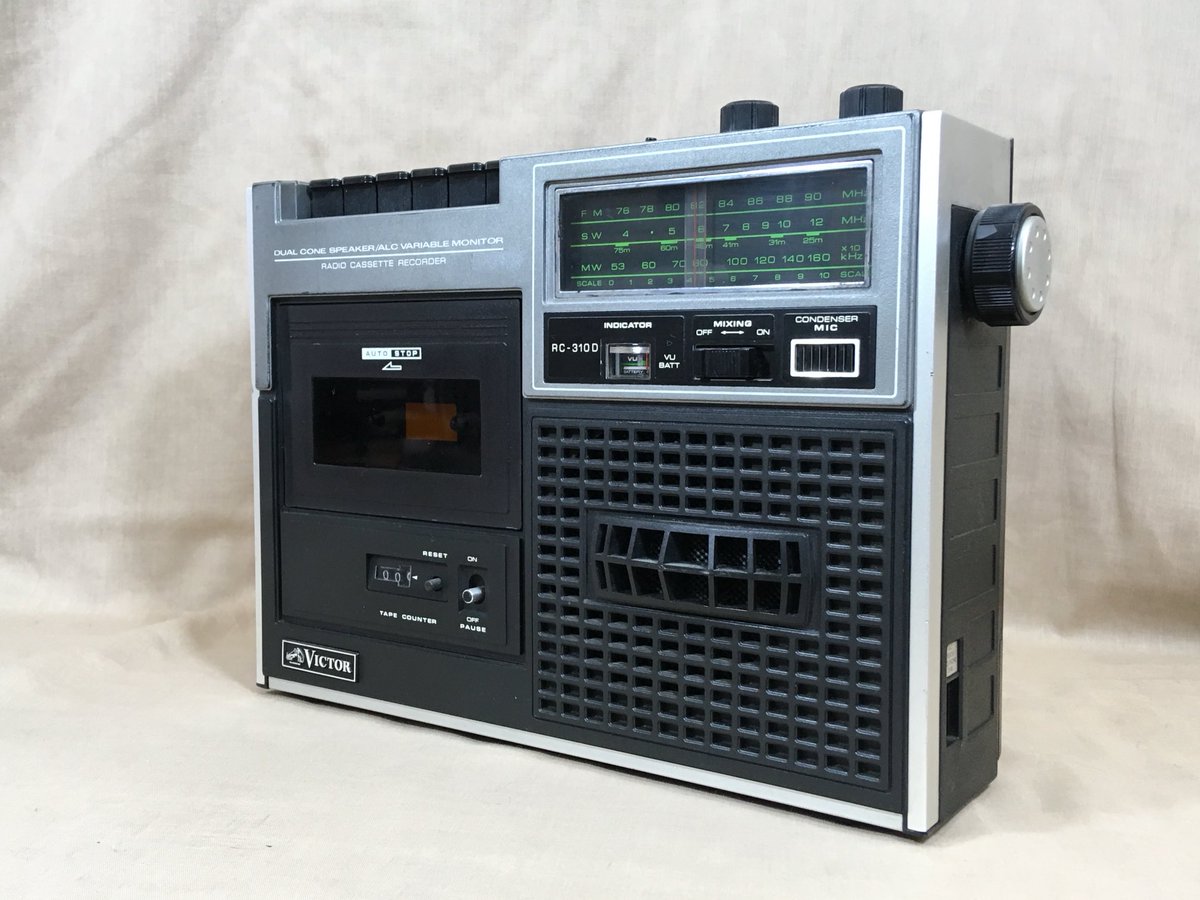レトロ味溢れてる #ラジカセ #カセット #ビクター #昭和家電 #昭和レトロ