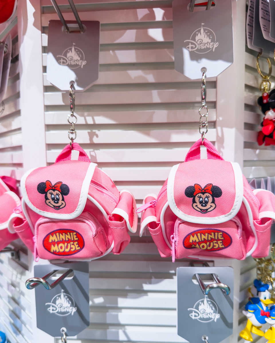 リュックデザイン！ 「ディズニーストア」 ミッキー、ミニー、ドナルド