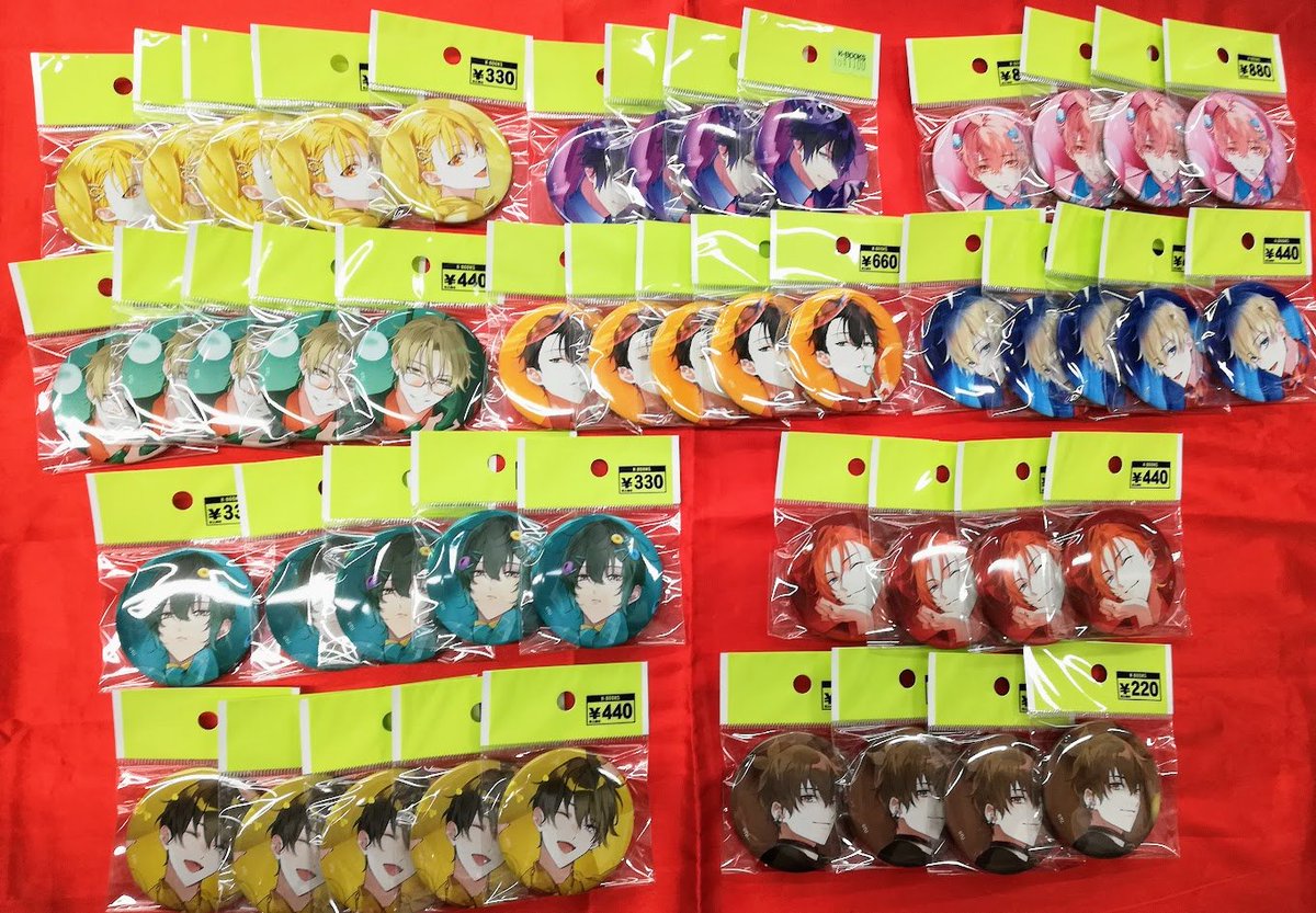 入荷情報】 「ツキウタ。」より缶バッジがまとまって入荷いたしました