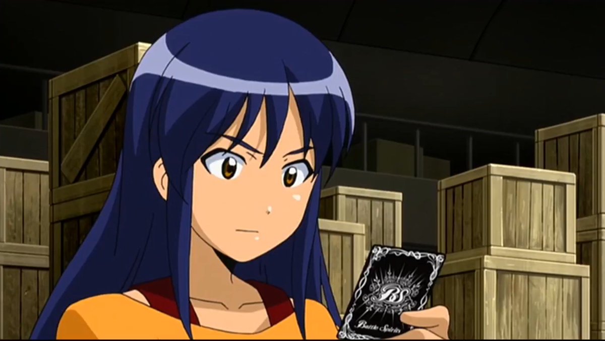 やっとお目当ての物が届いたけど 本物かどうかが気になって見比べて