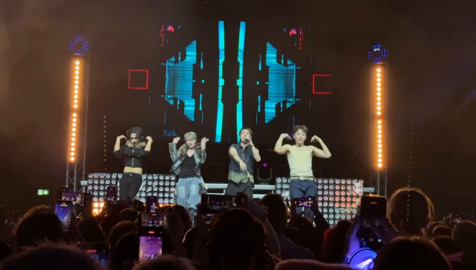 K-POP Revolution DAY2] COOL GUYS LIKE SUPERTHAI 😎 #SuperThai