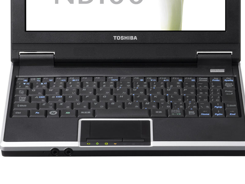 東芝、同社初のネットブック「NB100」