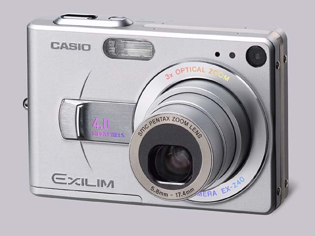 カシオ、EXILIMにバッテリ長持ちの新機種