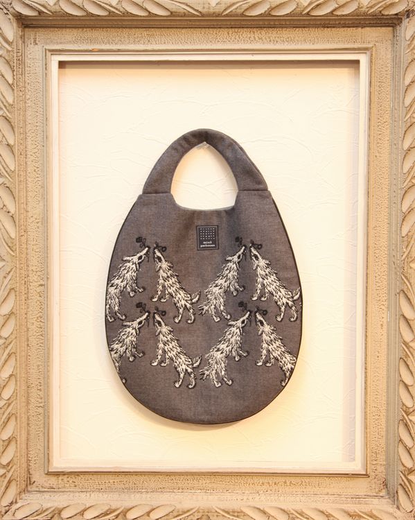 ついに登場!! mina perhonen ミナ ペルホネン wolf & flower egg