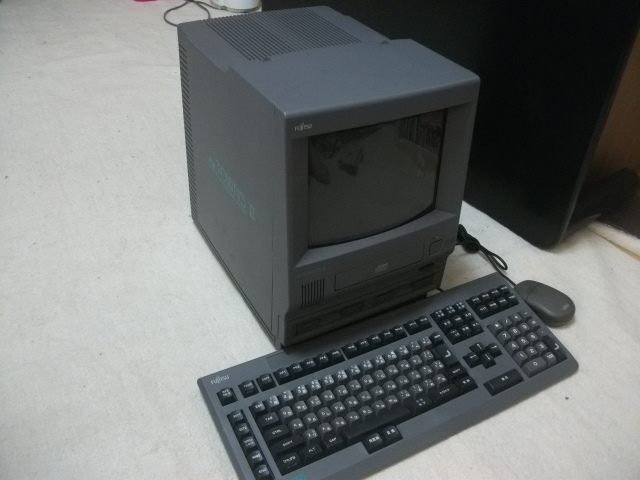 04 FM-TOWNS II UX20 : みっつっぱ