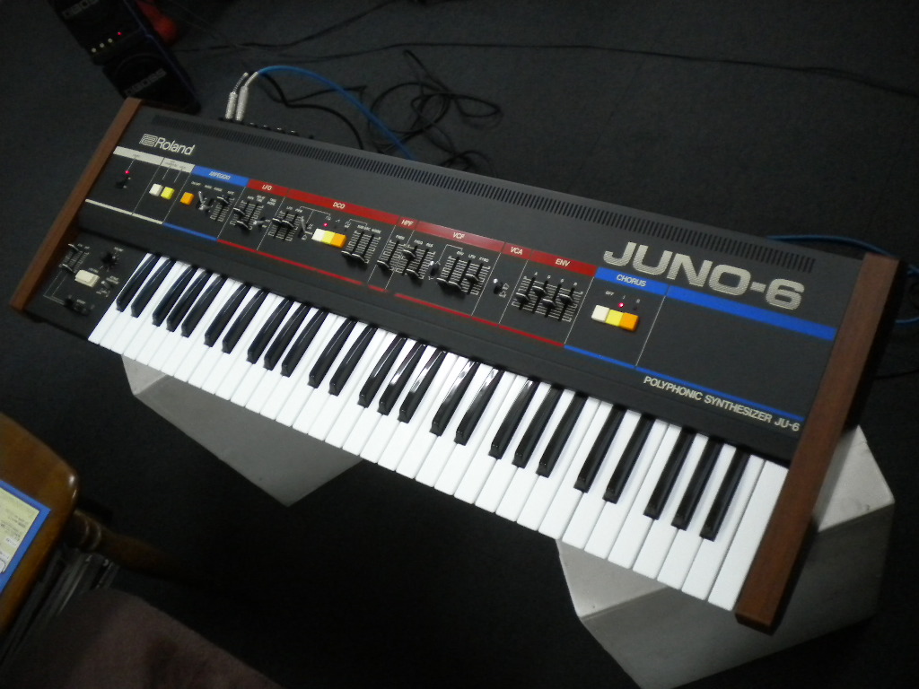 Roland JUNO-6試奏記 : 風流音色まねゑもん