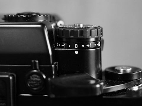 銀塩一眼レフ・クラッシックス（4）MINOLTA X-1 : 【匠のデジタル工房