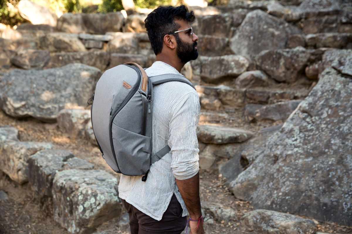 エブリデイバックパックジップ EVERYDAY BACKPACK ZIP – Peak Design