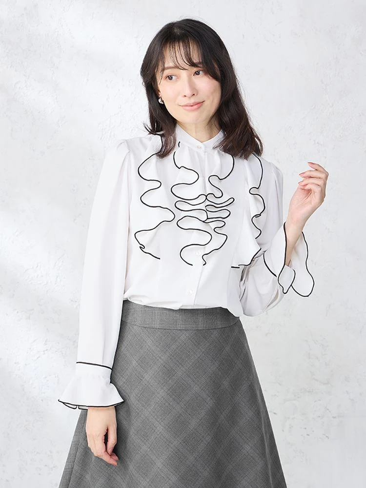 ホワイト 配色パイピング フリルブラウス【dazzlin × P.S.FA】ホワイト